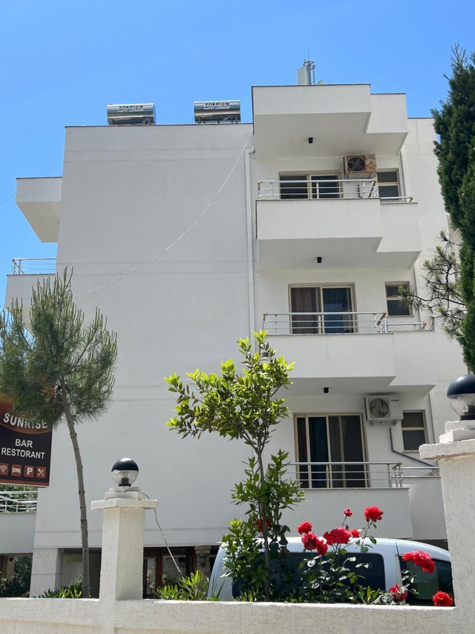 Hotel Sunrise Golem  Exterior foto